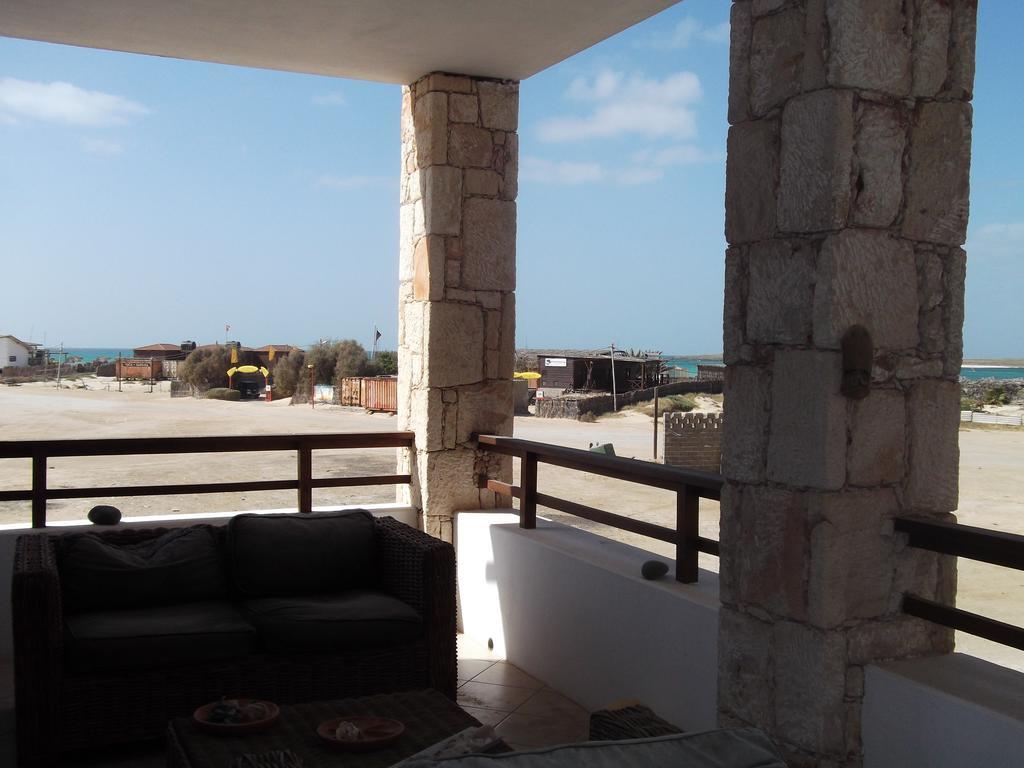Apartment Ocean Front Praia Estoril Sal Rei Exterior photo