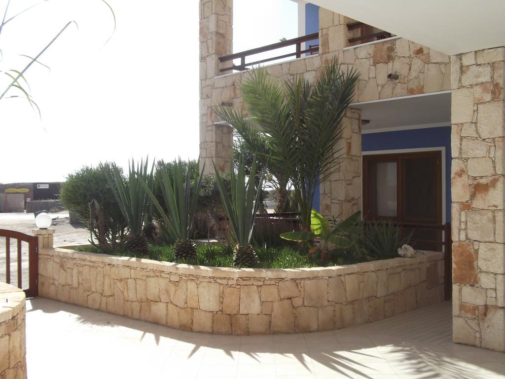 Apartment Ocean Front Praia Estoril Sal Rei Exterior photo