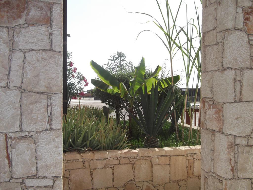 Apartment Ocean Front Praia Estoril Sal Rei Exterior photo