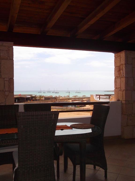Apartment Ocean Front Praia Estoril Sal Rei Exterior photo