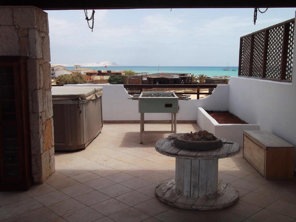 Apartment Ocean Front Praia Estoril Sal Rei Exterior photo