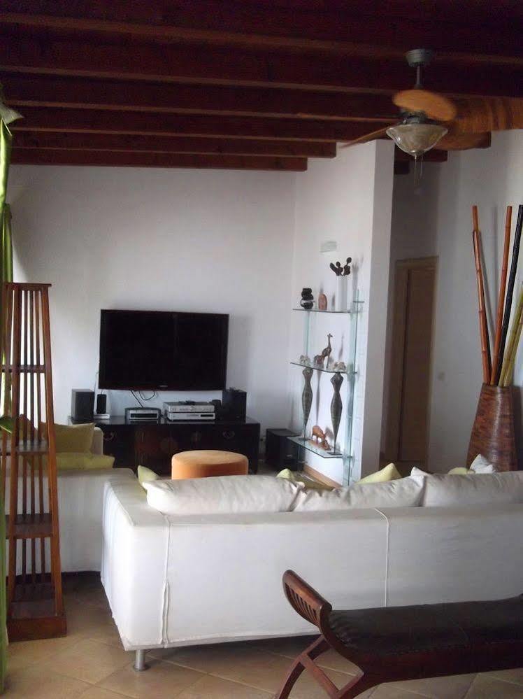 Apartment Ocean Front Praia Estoril Sal Rei Exterior photo